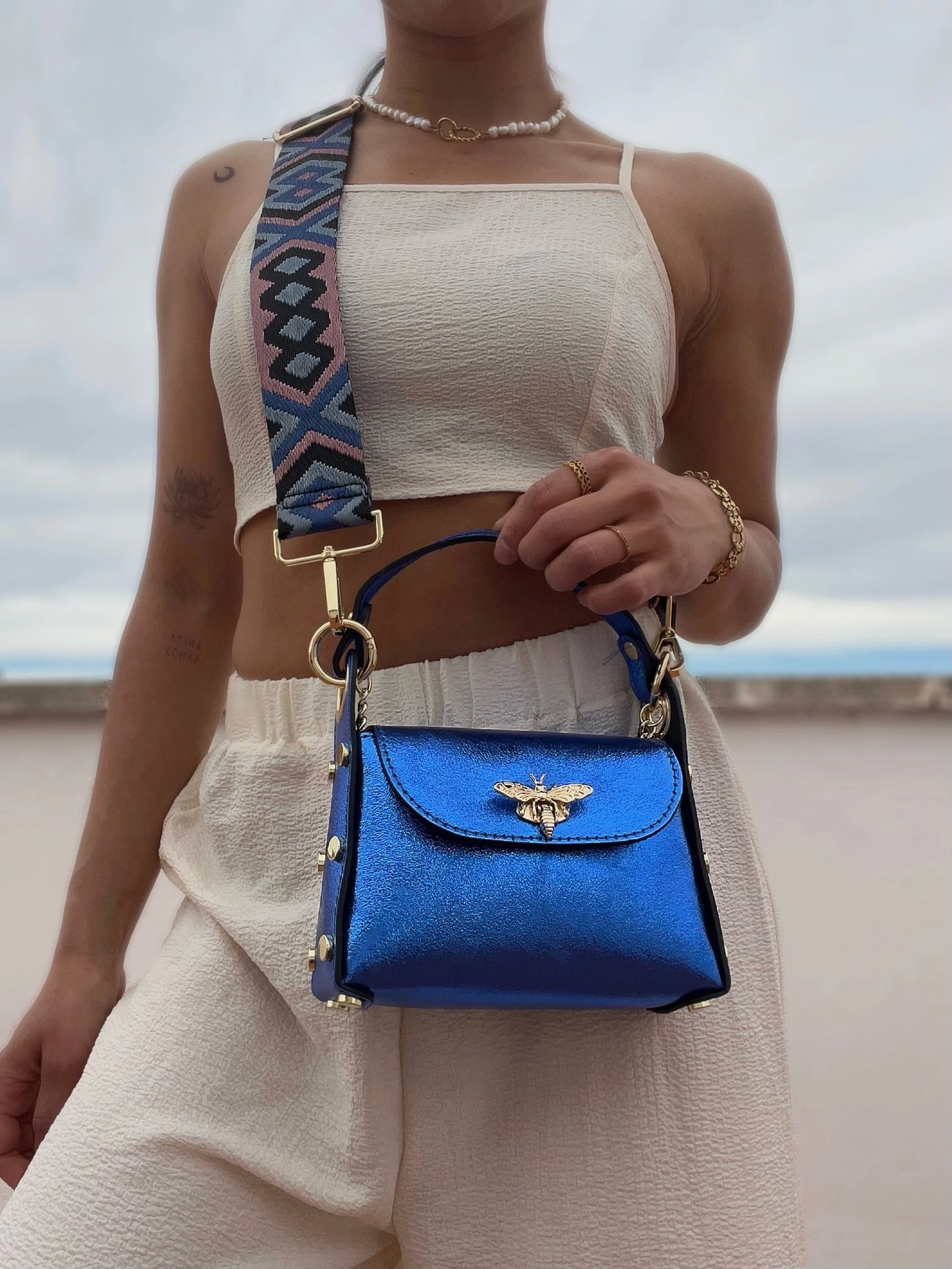 Cassette - L´Abeille Bag Metallic Blue